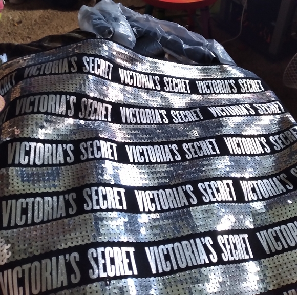 Womens handbags - Picture 4 of 5